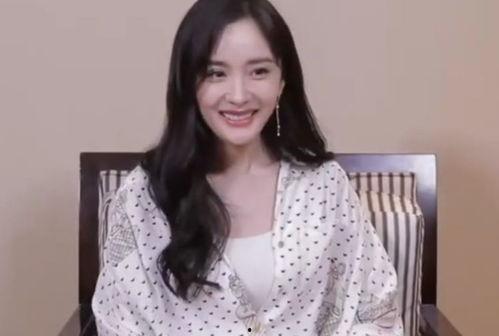 杨幂八卦爆料最新消息,恋情疑曝光，事业再攀高峰！